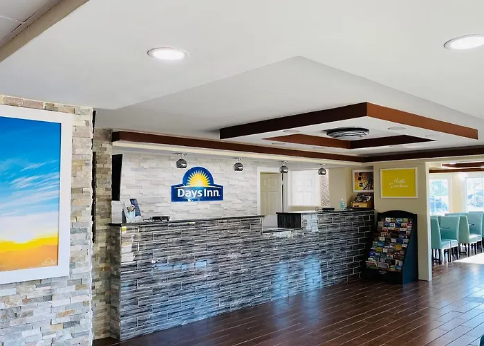 Days Inn By Wyndham Sharonville
